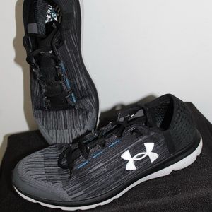 Under Armour Sneakers